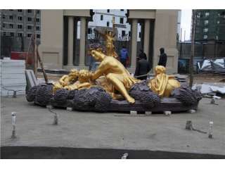 金色鑄銅雕塑