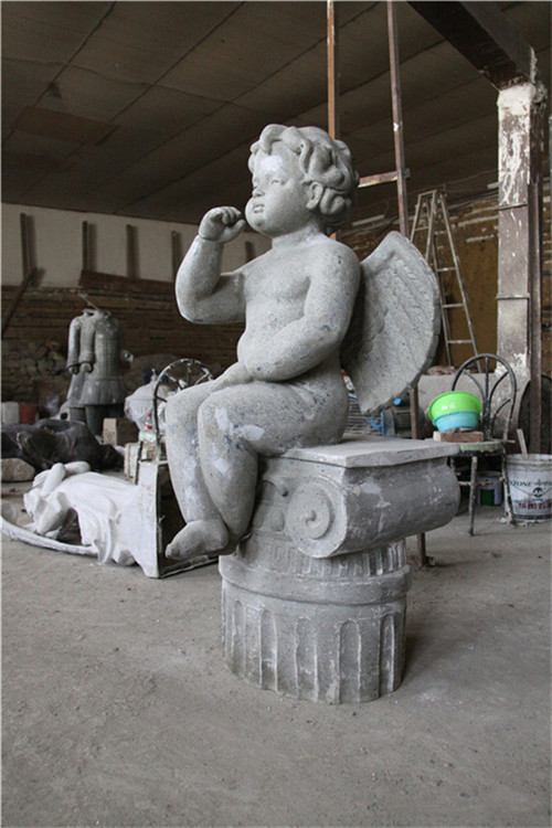 人物砂巖雕塑